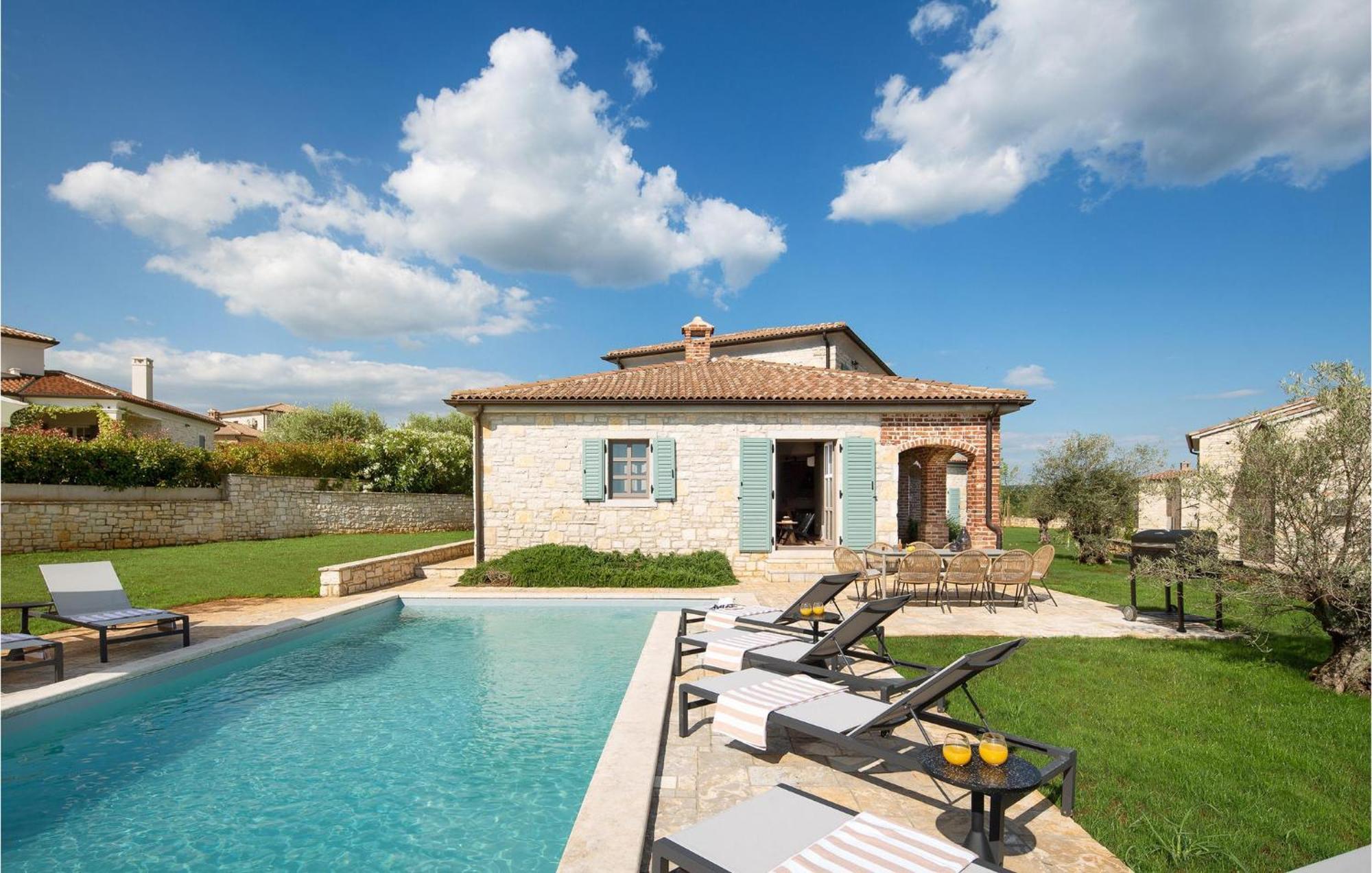 Villa Oscar Sveti Lovreč Pazenatički Extérieur photo